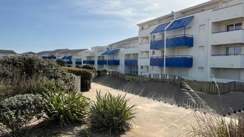 Appartement Superbe T3 Les Pieds Dans L'Eau, Parking, Piscine En Ete à Lacanau Extérieur photo